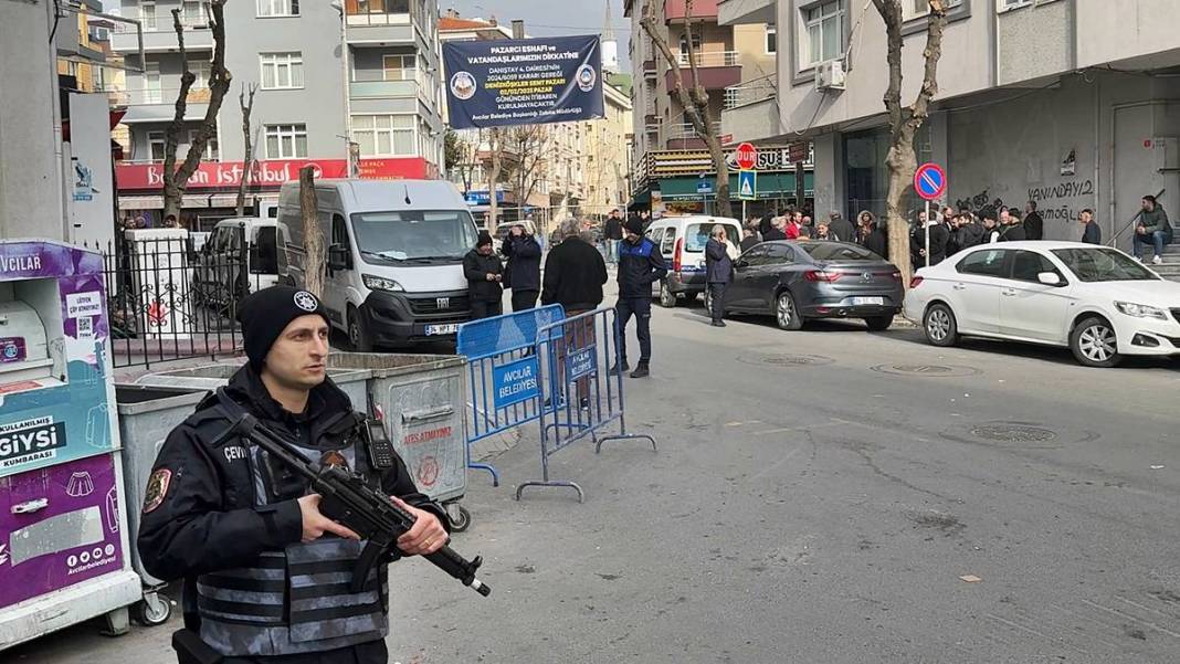 50 yıllık semt pazarına gidenler şoke oldu: Artık kurulmayacak! Meğer kaldırma kararını o kişiler aldırmış 10